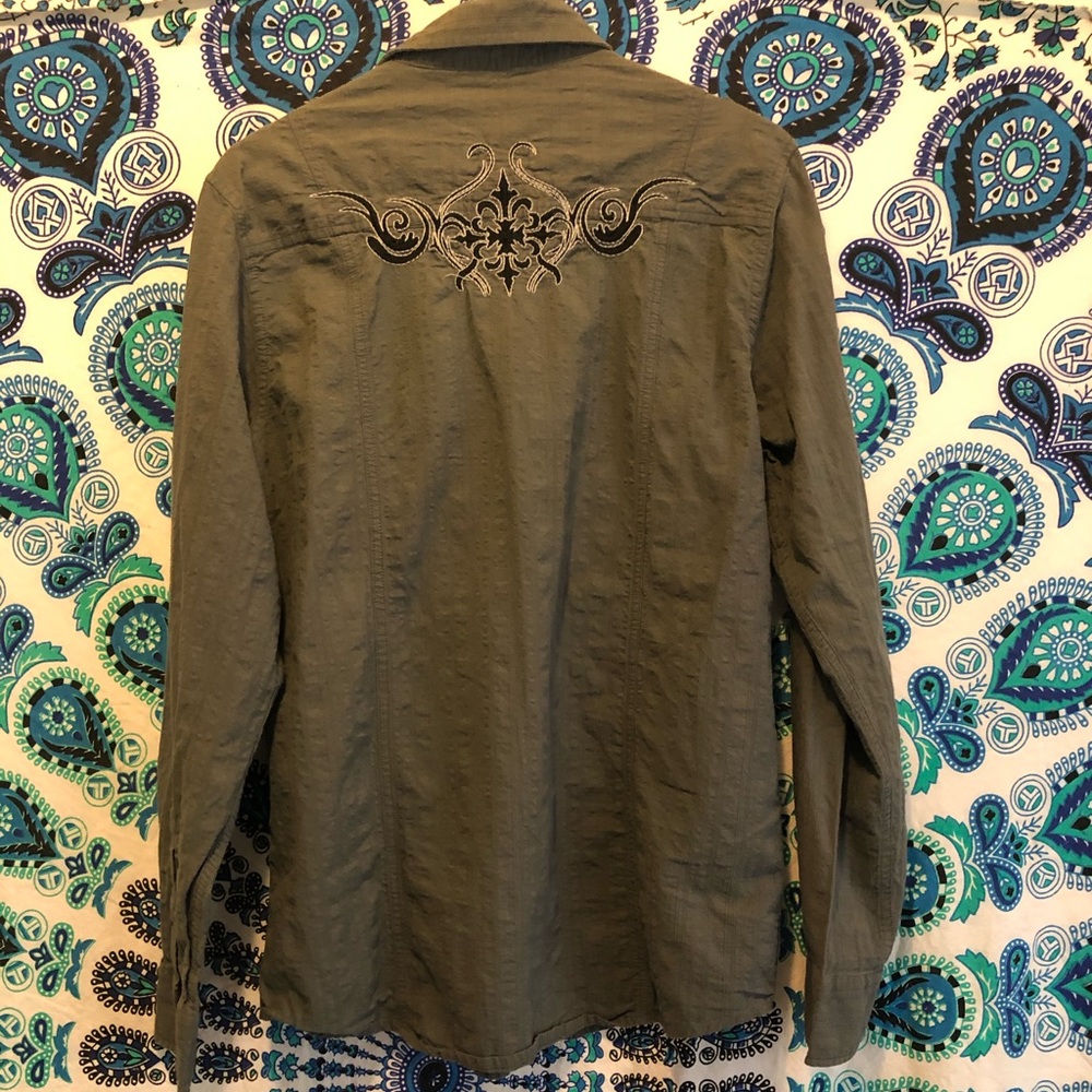 Men’s button down. - Picture 6 of 7